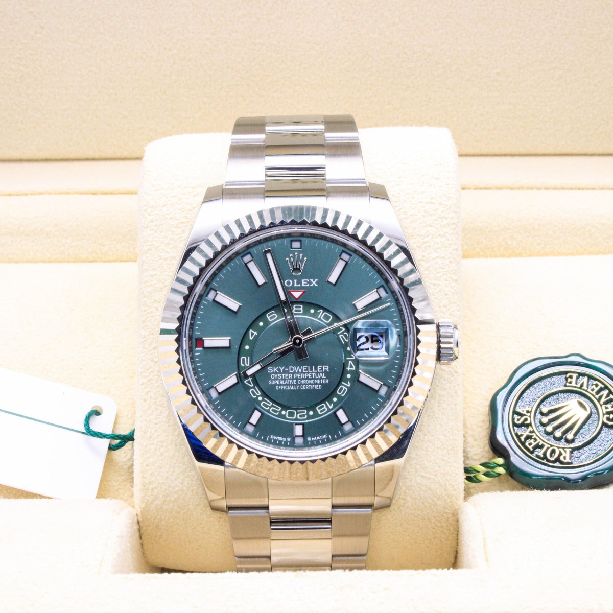 Rolex Sky-Dweller 336934 Green Dial Oyster Bracelet 2023